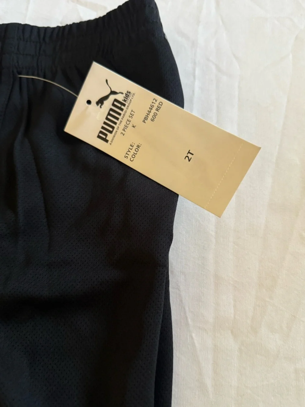 Puma  2-Piece Track Suit - Size 2T New - Picture 9 of 13